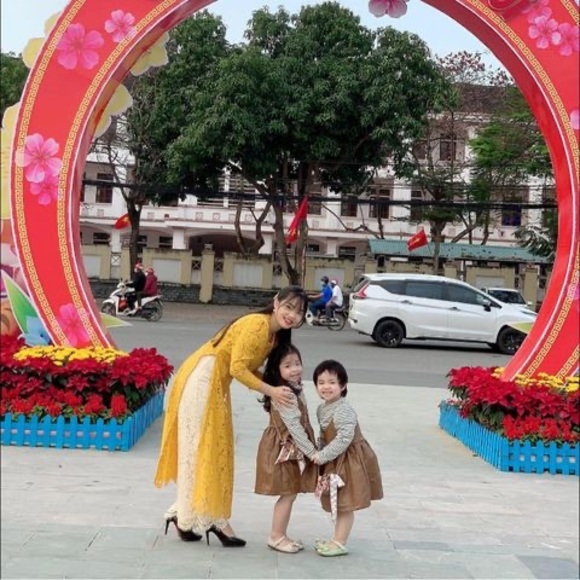 Meet your Posher, Thanh - Picture 1 of 1